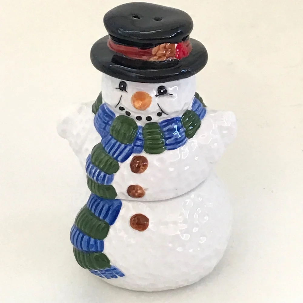 4 Piece Set Sugar Creamer Salt Pepper Holiday Winter Snowman Ceramic